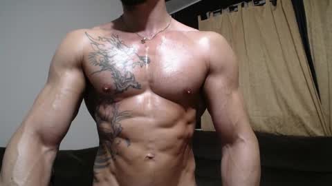Snapshot of bestmuscle chatting on 05/07/26, 08:25 bestmuscle online show from 05/07/26, 08:25