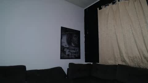 Snapshot of bestmuscle chatting on 05/19/26, 03:35 bestmuscle online show from 05/19/26, 03:35