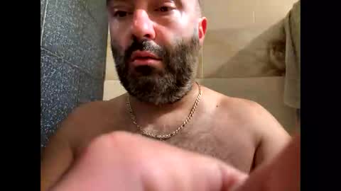 Snapshot of bestpeniseverseen chatting on 09/24/25, 05:33 bestpeniseverseen online show from 09/24/25, 05:33