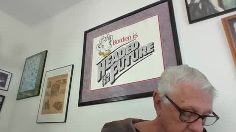 bestshot1951 online show from 02/17/25, 03:09