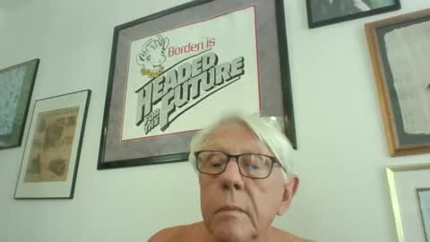 bestshot1951 online show from 09/18/25, 04:31