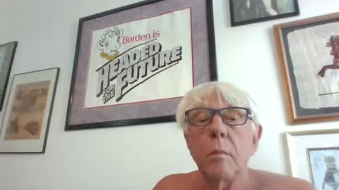 Snapshot of bestshot1951 chatting on 07/15/26, 07:08 bestshot1951 online show from 07/15/26, 07:08