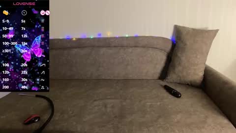 Snapshot of bestteya chatting on 11/29/25, 07:06 Teya online show from 11/29/25, 07:06