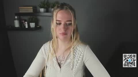 Snapshot of betany_fokss chatting on 07/11/26, 02:25 Bella Schedule GMT2 Mon Tue Wed Thu Fri Sat Sun 8 am from 2pm online show from 07/11/26, 02:25