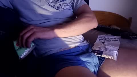 Snapshot of betelik7 chatting on 10/10/25, 11:15 betelik7 online show from 10/10/25, 11:15