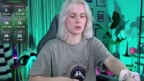 Snapshot of bethanycloud chatting on 06/23/26, 05:27 Bethany online show from 06/23/26, 05:27