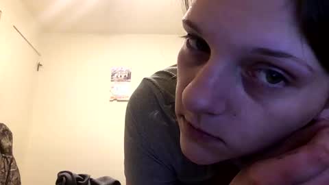 Snapshot of bethanytakesit123 chatting on 03/03/25, 12:48 Bethanytakesitt online show from 03/03/25, 12:48