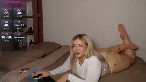 Snapshot of bethflatcher chatting on 09/15/25, 10:37 bethflatcher online show from 09/15/25, 10:37