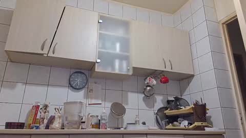 Snapshot of bethnorth chatting on 10/15/25, 02:33 bethnorth online show from 10/15/25, 02:33