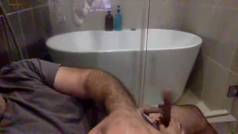 Virtual Gentleman online show from 10/17/25, 09:34