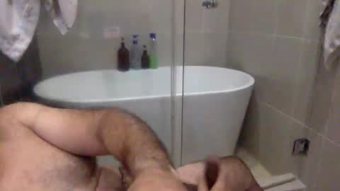 Snapshot of betoooox chatting on 05/23/26, 10:52 Virtual Gentleman online show from 05/23/26, 10:52