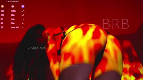 Snapshot of betsabe_butlers_ chatting on 01/11/25, 01:16  Automatic Espresso Coffee Maker50000tkns left    online show from 01/11/25, 01:16