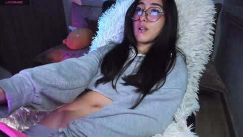 Snapshot of betsabe_butlers_ chatting on 01/14/25, 01:04  Automatic Espresso Coffee Maker50000tkns left    online show from 01/14/25, 01:04