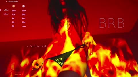 Snapshot of betsabe_butlers_ chatting on 01/19/25, 07:15  Automatic Espresso Coffee Maker50000tkns left    online show from 01/19/25, 07:15