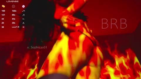 Snapshot of betsabe_butlers_ chatting on 02/08/25, 04:47  Automatic Espresso Coffee Maker50000tkns left    online show from 02/08/25, 04:47