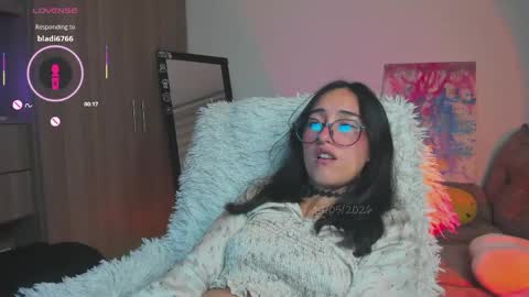 Snapshot of betsabe_butlers_ chatting on 05/14/26, 06:31 Automatic Espresso Coffee Maker50000tkns left online show from 05/14/26, 06:31