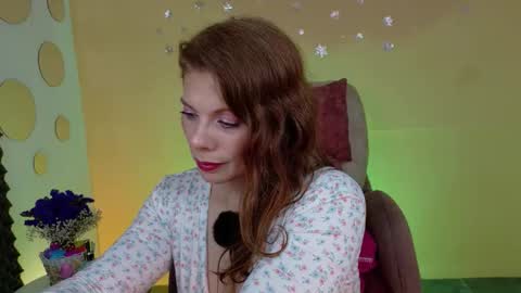 Snapshot of betsy_anub chatting on 03/07/26, 01:13 LINDA online show from 03/07/26, 01:13