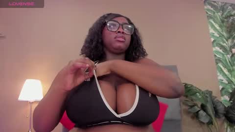 Snapshot of betsybennet chatting on 01/06/26, 09:50 BETSY online show from 01/06/26, 09:50