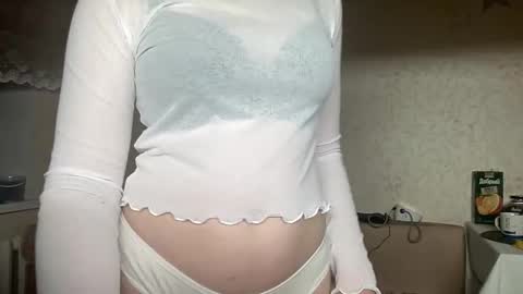 Snapshot of betteketty chatting on 11/23/25, 11:37 Bette online show from 11/23/25, 11:37