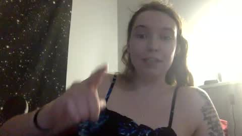 Snapshot of betterwhenitsrough69 chatting on 02/16/26, 04:41 betterwhenitsrough69 online show from 02/16/26, 04:41