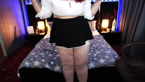 betttydark online show from 02/03/25, 05:40