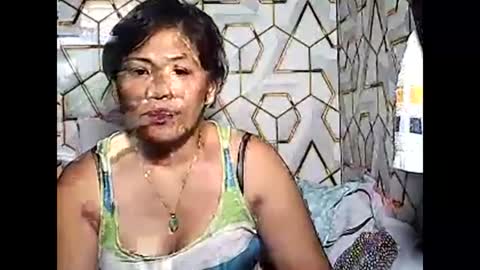 betty_83 online show from 02/22/26, 12:04