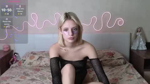 Betty and Oscar online show from 11/06/25, 08:26