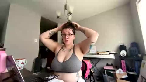 Betty Cake online show from 02/03/26, 09:31
