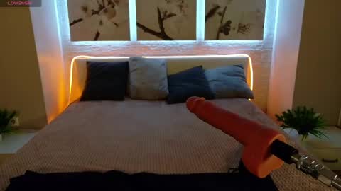 Snapshot of bettyrouse chatting on 03/22/26, 08:23 Betty online show from 03/22/26, 08:23