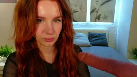 Snapshot of bettyrouse chatting on 06/04/26, 08:37 Betty online show from 06/04/26, 08:37