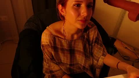 Snapshot of bettyrouse chatting on 07/05/26, 08:27 Betty online show from 07/05/26, 08:27