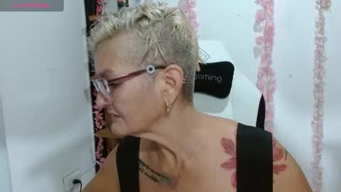 Snapshot of bety_cum3 chatting on 07/14/26, 12:00 bibiana online show from 07/14/26, 12:00