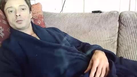 Snapshot of beukenstein chatting on 11/09/25, 11:30 . online show from 11/09/25, 11:30