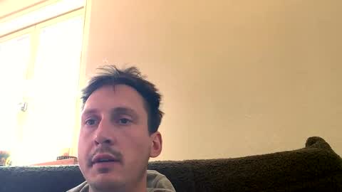 Snapshot of beutlin1234 chatting on 05/02/26, 01:38 Freshmilk online show from 05/02/26, 01:38