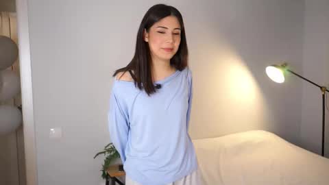 Emily online show from 10/20/25, 03:34