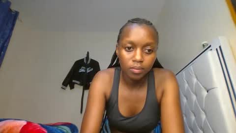 Snapshot of beverlyne5 chatting on 03/09/26, 12:25 beverly online show from 03/09/26, 12:25