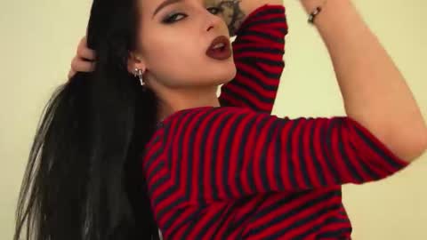 Snapshot of beverlyyork chatting on 03/11/26, 08:26 Beverly online show from 03/11/26, 08:26