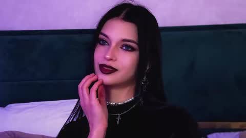 Snapshot of beverlyyork chatting on 03/21/26, 06:29 Beverly online show from 03/21/26, 06:29