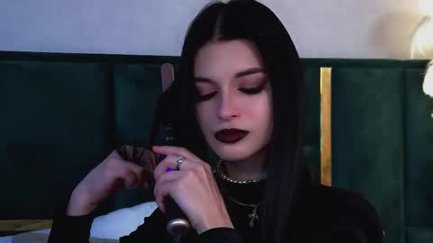 Snapshot of beverlyyork chatting on 03/21/26, 08:41 Beverly online show from 03/21/26, 08:41