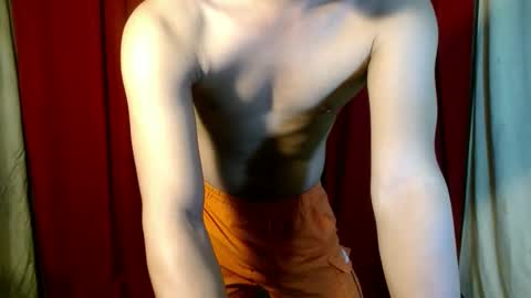 Snapshot of bexyourxman chatting on 01/22/25, 11:34 Adrian online show from 01/22/25, 11:34