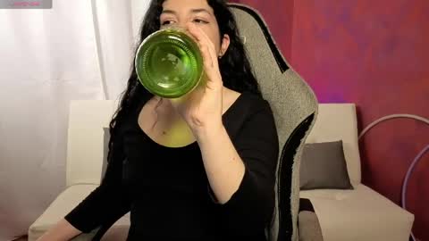 Snapshot of beyondsteel chatting on 04/19/26, 02:55 beyondsteel online show from 04/19/26, 02:55