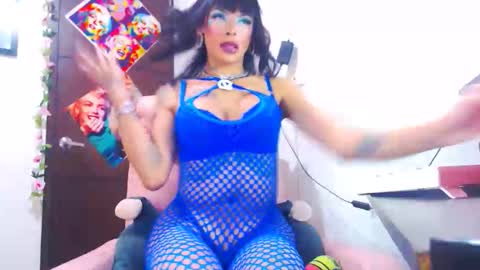 Snapshot of beyota_hornny chatting on 04/26/26, 05:49 INSTA dannacampuzanno ONFNS dannacampuzano online show from 04/26/26, 05:49
