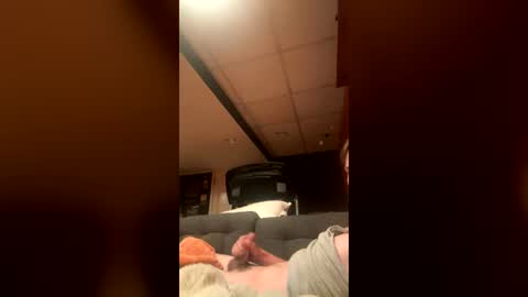 bezerk_bray online show from 06/16/26, 03:25