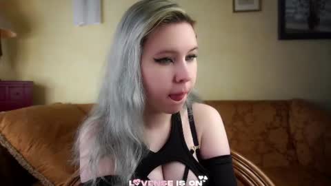 Eliz online show from 07/12/26, 02:46