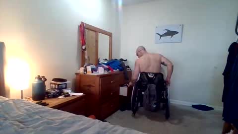 Snapshot of bflash714 chatting on 04/30/26, 08:57 Wheelchair Stud online show from 04/30/26, 08:57
