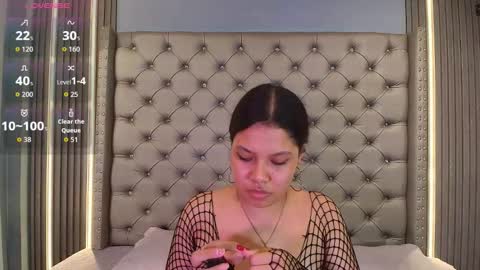 Lala online show from 09/17/25, 12:23