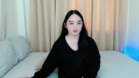 Snapshot of bhabytrans69 chatting on 02/21/26, 12:44 BHABY 3 online show from 02/21/26, 12:44