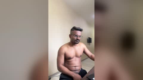 Snapshot of bhagihero chatting on 04/05/26, 06:43 bhagihero online show from 04/05/26, 06:43