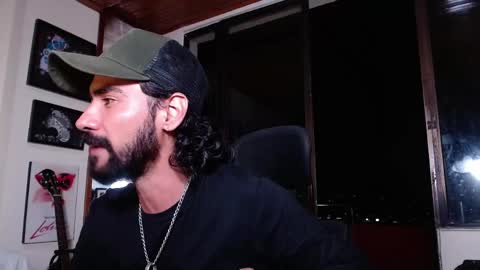 Snapshot of bhbroadcast chatting on 04/21/26, 01:42 bhbroadcast online show from 04/21/26, 01:42