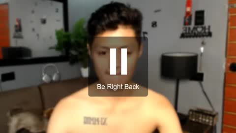 bhillrhey121103 online show from 11/18/25, 09:58